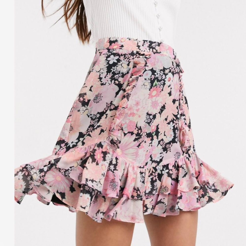 BNWOT ASOS ruffle mini skirt pink floral 4